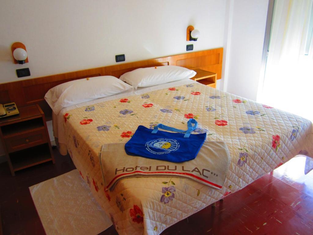 Du Hotel 3*